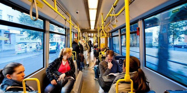 öffentliche Verkehrsmittel DE-RU — немецкие слова на тему Общественный транспорт